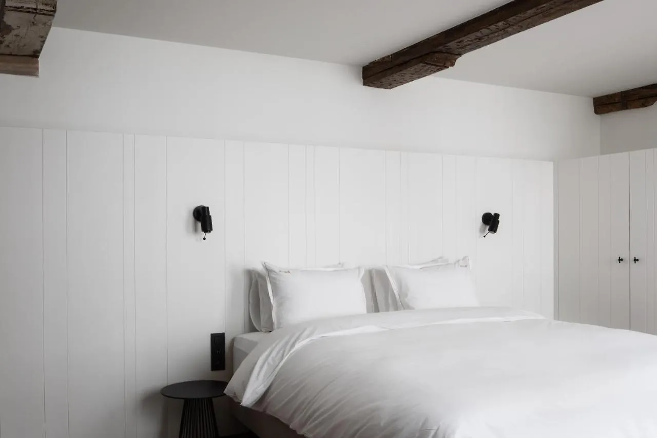 Hotel Riga Antwerp 2*,